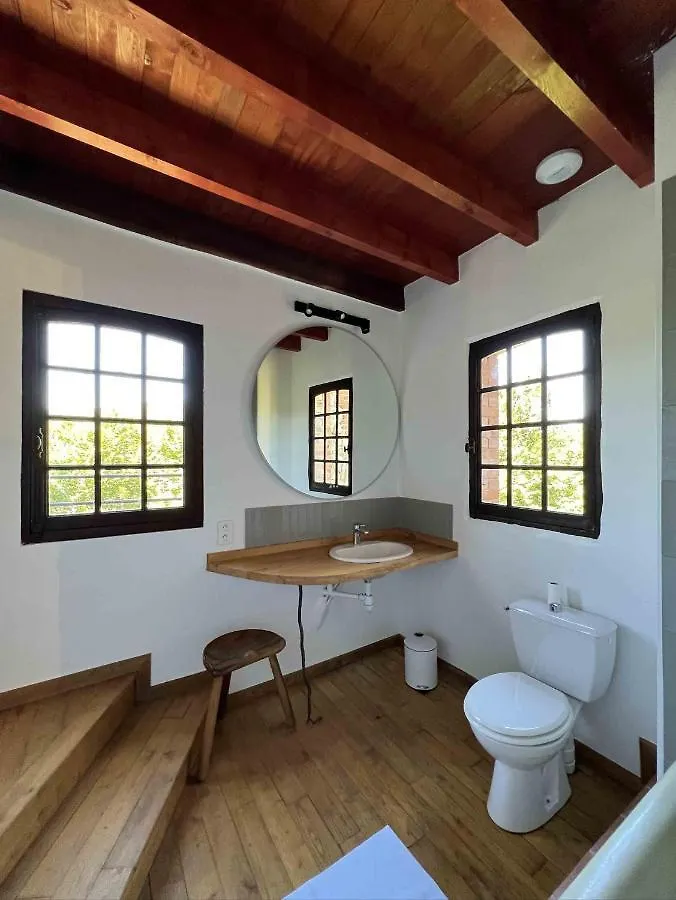 Maison De Charme 3 Etoiles Avec Piscine Tour-de-Faure