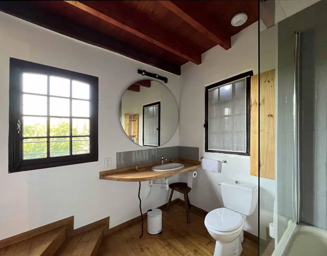 Maison De Charme 3 Etoiles Avec Piscine Tour-de-Faure